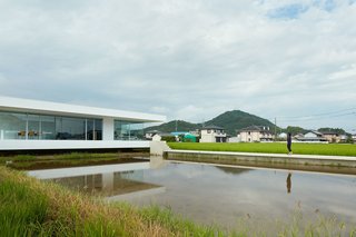 F Residence by Shinichi Ogawa & Associates - Photo 3 of 11 -