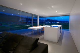 F Residence by Shinichi Ogawa & Associates - Photo 10 of 11 -