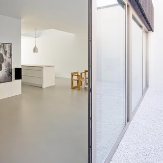 V13K05 by Pasel Kuenzel Architects - Photo 6 of 8 -