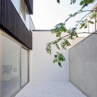 V13K05 by Pasel Kuenzel Architects - Photo 8 of 8 -