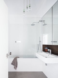 Islington Maisonette by Larissa Johnston Architects - Photo 2 of 9 -
