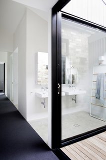 Allen Key House by Architect Prineas - Photo 3 of 4 -