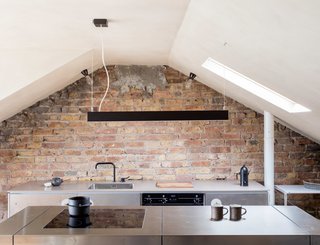 Clay House by Simon Astridge - Photo 2 of 10 -
