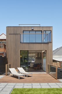 Top 4 Homes of the Week With Impressive Backyards - Photo 4 of 4 -