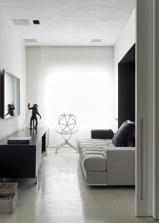Revollo worked with the owner to make the second bedroom into a multi-use space. It can be a living area, a sleeping quarter, or an office. 