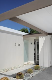 The longtime owner updated the landscaping in 2001 with Wexler's oversight. 
