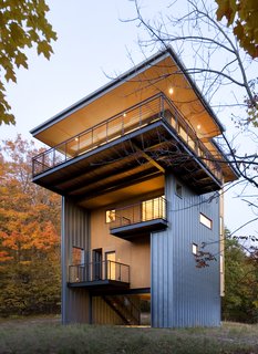 Top 5 Homes of the Week With Striking Exteriors - Photo 2 of 5 -