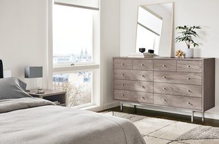 How to Furnish a Small-Space Bedroom - Photo 6 of 8 -