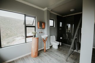 Take in the South African Countryside in This Shipping Container Eco-Cabin - Photo 8 of 8 -