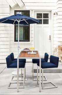 Montego counter table, Finn counter stools, Maui umbrella