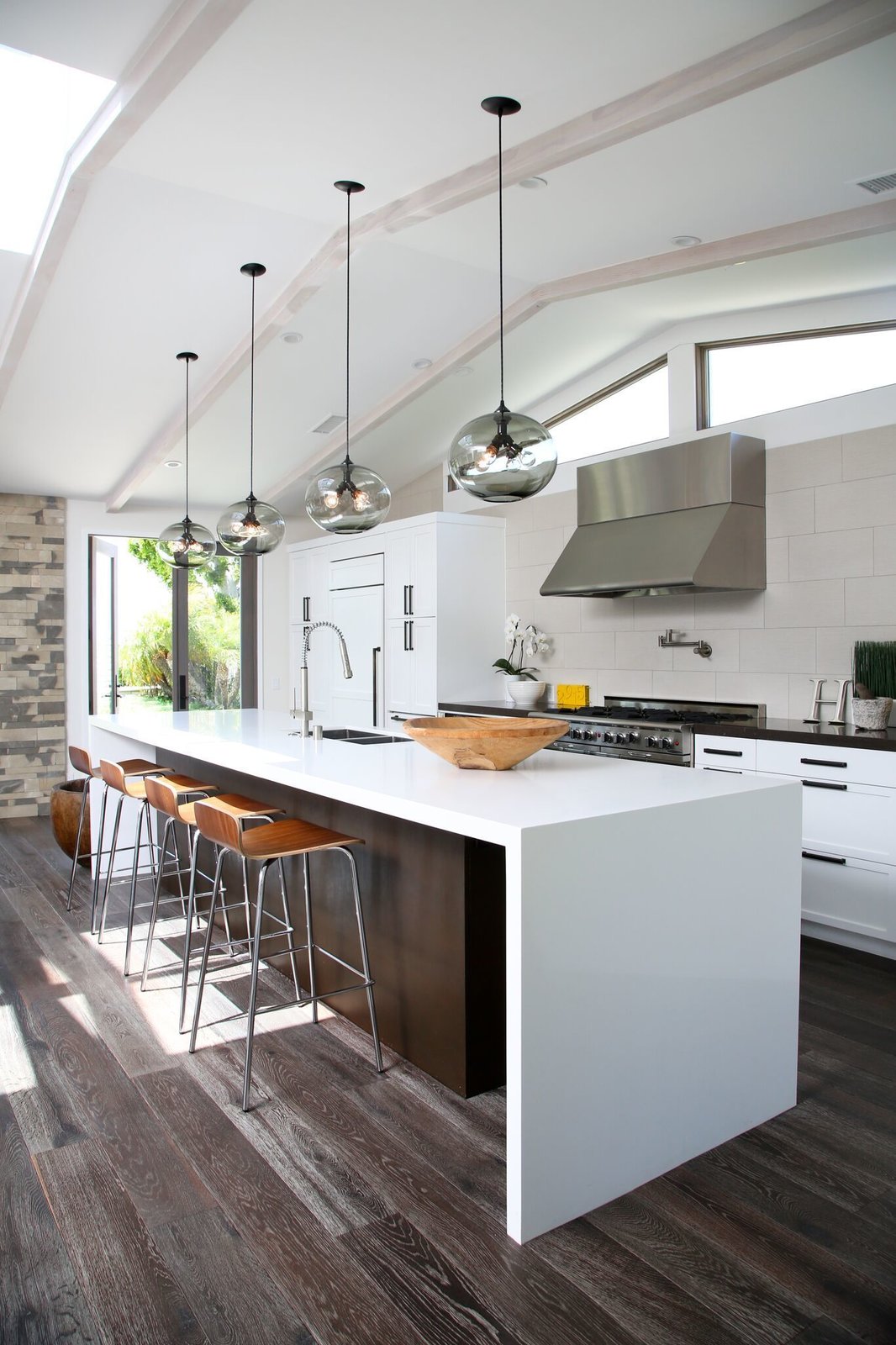 Photo 2 Of 5 In Kitchen Island Modern Lighting Adds Minimalist Feel To   Large 