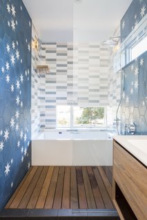 Top 5 Homes of the Week With Tranquil Bathrooms - Photo 3 of 5 -