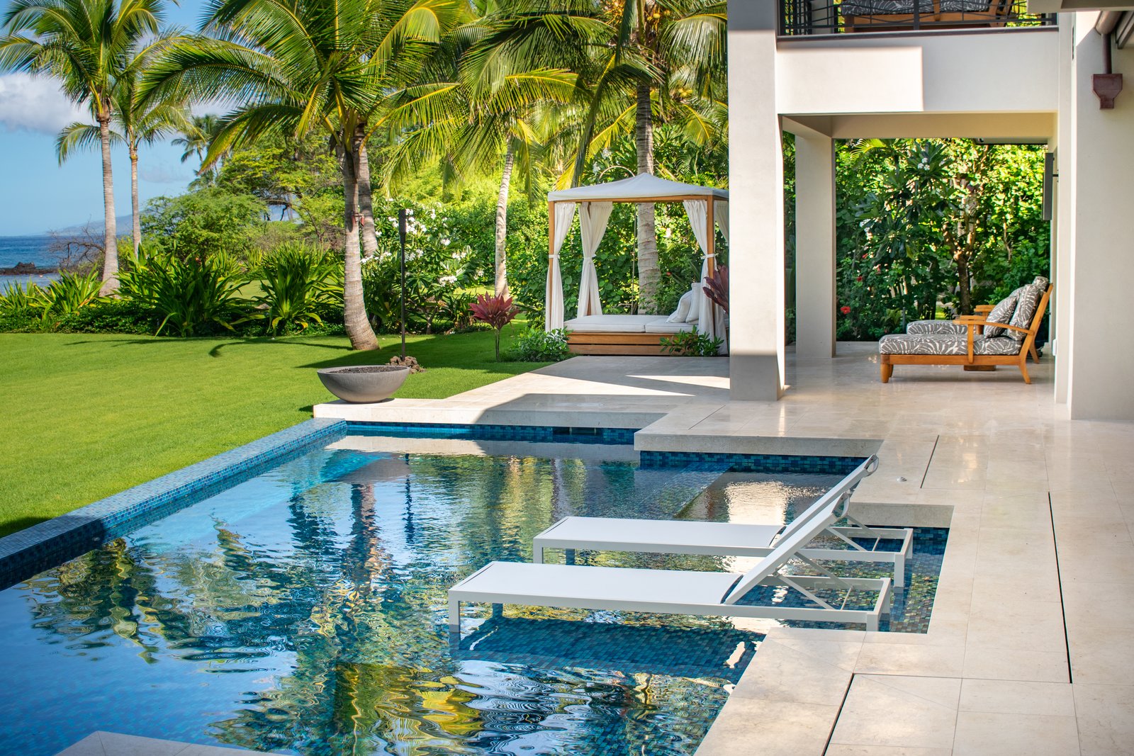 A Rare Island Estate in Maui Asks 29.98M (6 Photos) Dwell