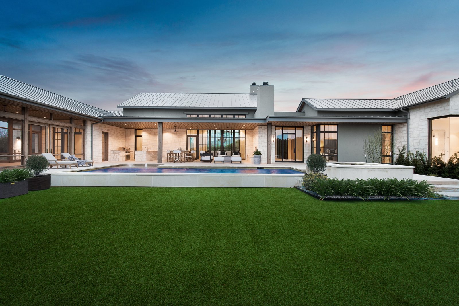 A Remarkable Home in Austin, Texas Asks 3.785M Dwell