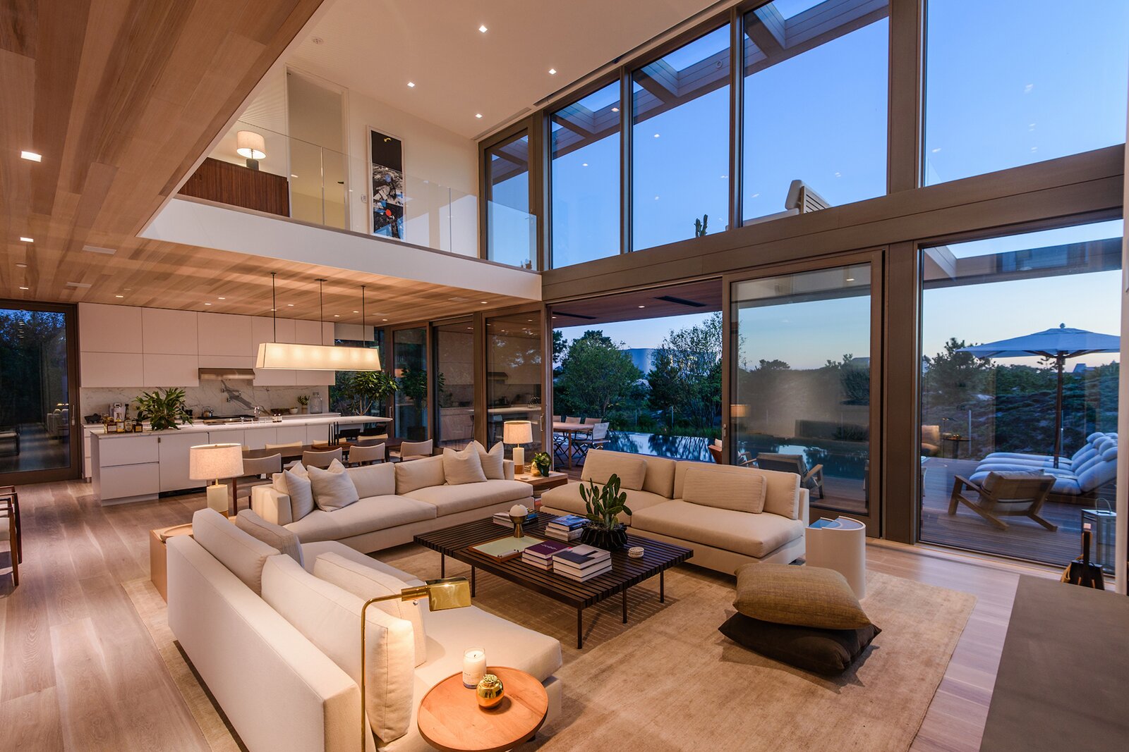 This Incredible Property in the Hamptons Can Be Yours for 11.9M (6