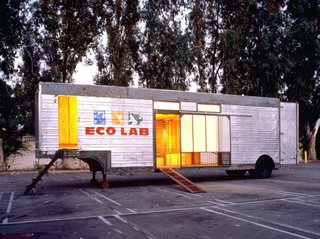 The Mobile ECO LAB was built in collaboration with the Hollywood Beautification Team, a grassroots group founded with the mission to restore beauty and integrity to the Hollywood community. 
