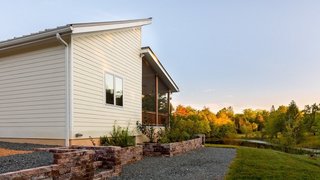 Located in Asheville, North Carolina, Deltec Homes offers net-zero kit options that are complete with solar panels. 