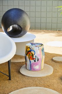 Casa Perfect Debuts Reinaldo Sanguino’s Vibrant Ceramics Inspired by ’90s Graffiti Culture - Photo 7 of 9 -