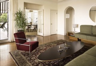 6 Haunted Hotels You Can Book For Halloween - Photo 3 of 6 -