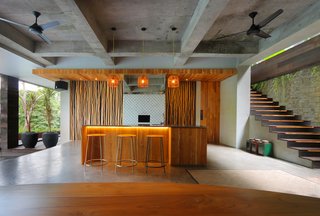 An Incredible Vacation Villa in the Balinese Jungle That’s Part Chameleon - Photo 16 of 17 -