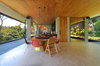 An Incredible Vacation Villa in the Balinese Jungle That’s Part Chameleon - Photo 8 of 17 -