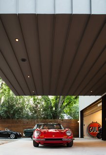 This Austin Home Was Designed to Showcase a Vintage Car Collection - Photo 5 of 20 -