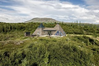 10 Incredible Rentals For Your Dream Trip to Iceland - Photo 27 of 29 -