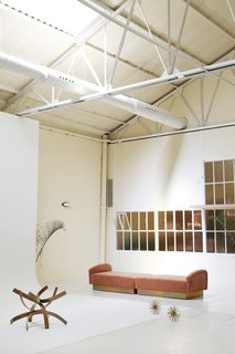 Tour a Creative Workspace in Madrid For Photoshoots and Events - Photo 7 of 18 -