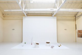 Tour a Creative Workspace in Madrid For Photoshoots and Events - Photo 8 of 18 -
