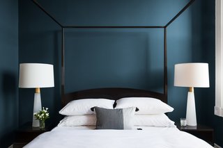 A 19th-Century Schoolhouse in Brooklyn Becomes a Classy Apartment - Photo 15 of 21 -