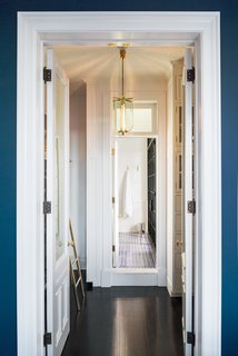 A 19th-Century Schoolhouse in Brooklyn Becomes a Classy Apartment - Photo 17 of 21 -