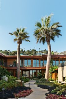 A Former Beach Motel in Malibu Is Reborn as the Japanese-Inspired Nobu Ryokan - Photo 1 of 12 -