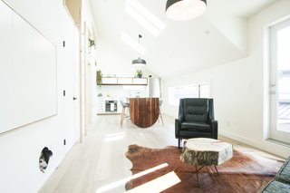 Can Compact Laneway Houses Like This One in Canada Transform Inner-City Neighborhoods? - Photo 6 of 13 -