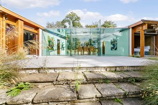 A Modernist Time Capsule by Erno Goldfinger Asks $4M - Photo 6 of 19 -