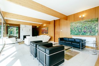 A Modernist Time Capsule by Erno Goldfinger Asks $4M - Photo 16 of 19 -