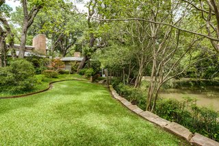 This Dallas gem is set against a dramatic backdrop and offers breathtaking views from every room.