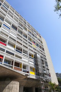 You Can Rent a Renovated Studio in Le Corbusier's Famed Cité Radieuse - Photo 1 of 12 -