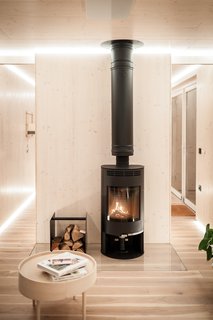 These Off-the-Grid Cabins in Belgium Keep Their Locations Secret Until You Book - Photo 5 of 11 -