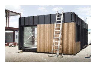 This Affordable Prefab in Spain Only Took 5 Hours to Assemble - Photo 2 of 14 -