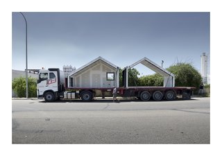 This Affordable Prefab in Spain Only Took 5 Hours to Assemble - Photo 4 of 14 -