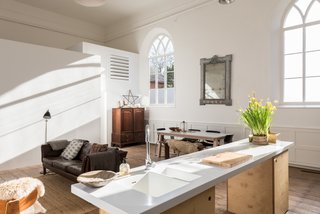 A Converted 19th-Century Church in the English Countryside Asks $923K - Photo 13 of 17 -