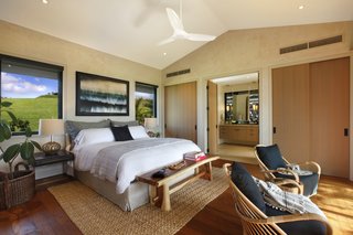 A Breezy Hawaiian Residence by Olson Kundig Hits the Market at $6.95M - Photo 5 of 14 - The master bedroom features an ensuite bathroom. 