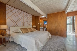 It also features an ensuite bathroom, as well as a large walk-in closet. 