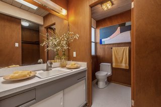 An up-close view of the ensuite bathroom.
