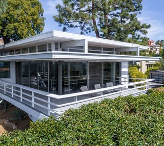 Rooney Mara Asks $3.45M For a Restored Midcentury Stunner in L.A. - Photo 2 of 8 - Clerestory windows add to the clean, modernist vibe, and provide incredible views to every room.