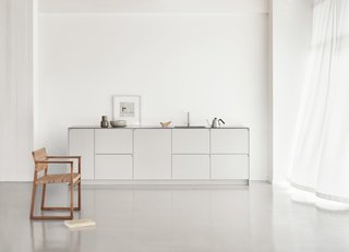 The simple details create a classic, yet modern look.