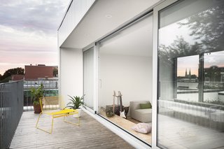 A closer look at the rooftop deck.