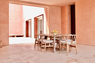 This Mallorcan villa was Pawson's firm's first full architectural project. It was originally built for German art dealers, who Pawson had met by chance on an Italian beach. Acclaimed for his minimalism, this beautiful abode is no different. 