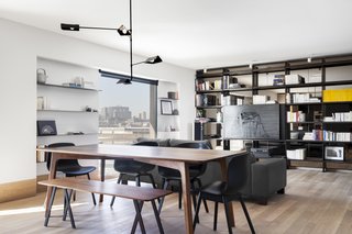 Sangaré kept the material and color palette minimal to enhance the unit's striking light quality.