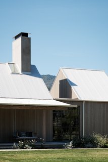 A look at the dramatic slice in the roof, which provides an exciting intersection between modernism and the vernacular design. 